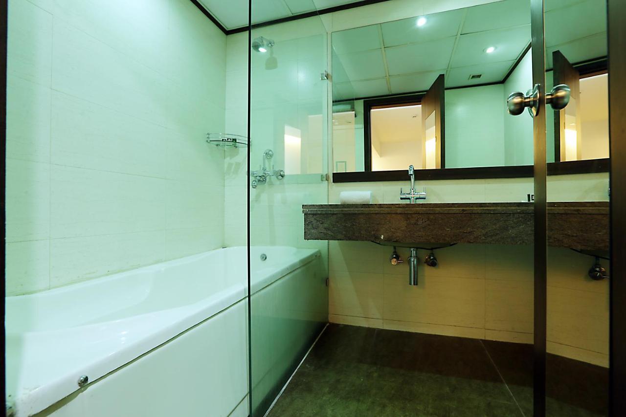 Hotel Arch Plaza - Near Yashobhoomi Convention Centre Dwarka New Delhi Exterior foto